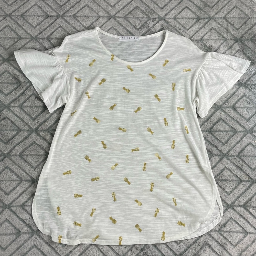 NWOT Potter’s Pot pineapple top with flutter sleeve